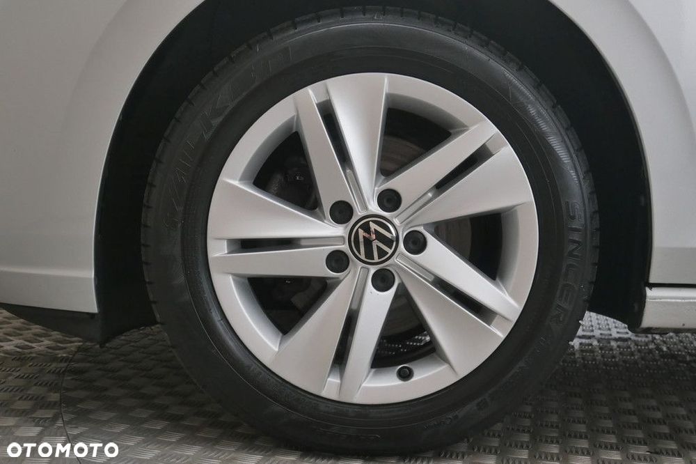 Volkswagen Golf 1.5 TSI Life - 14