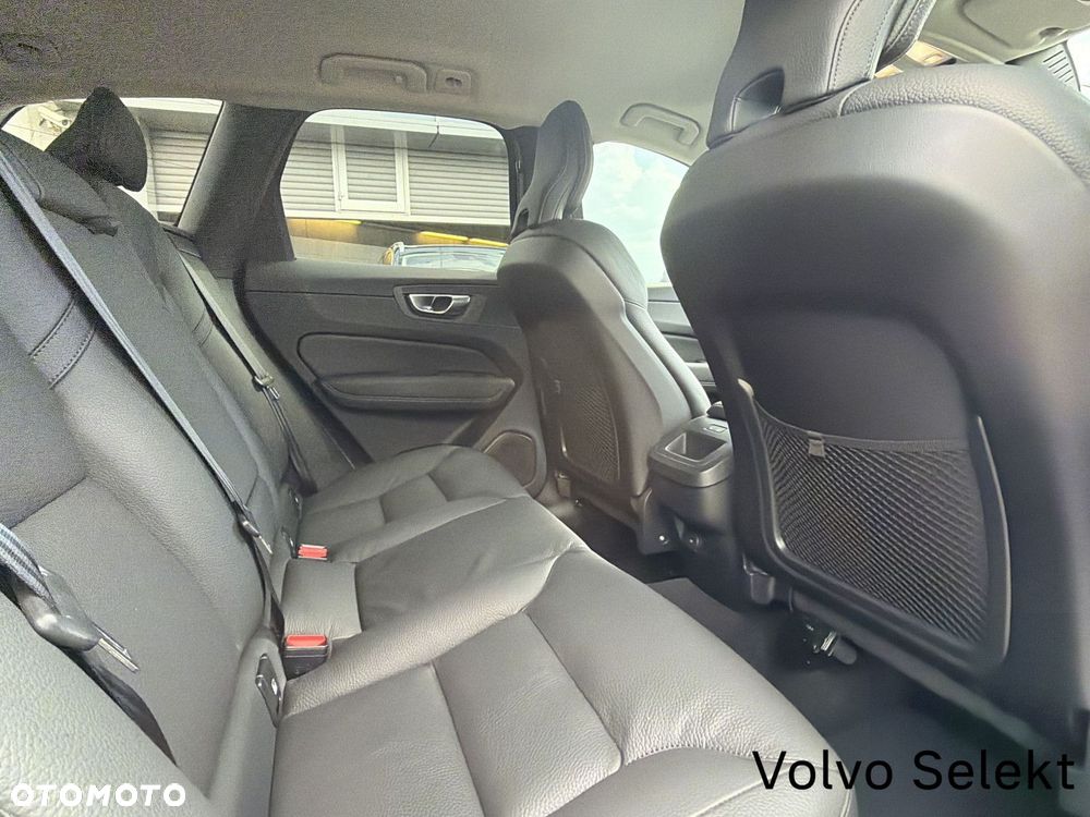 Volvo XC 60 - 16