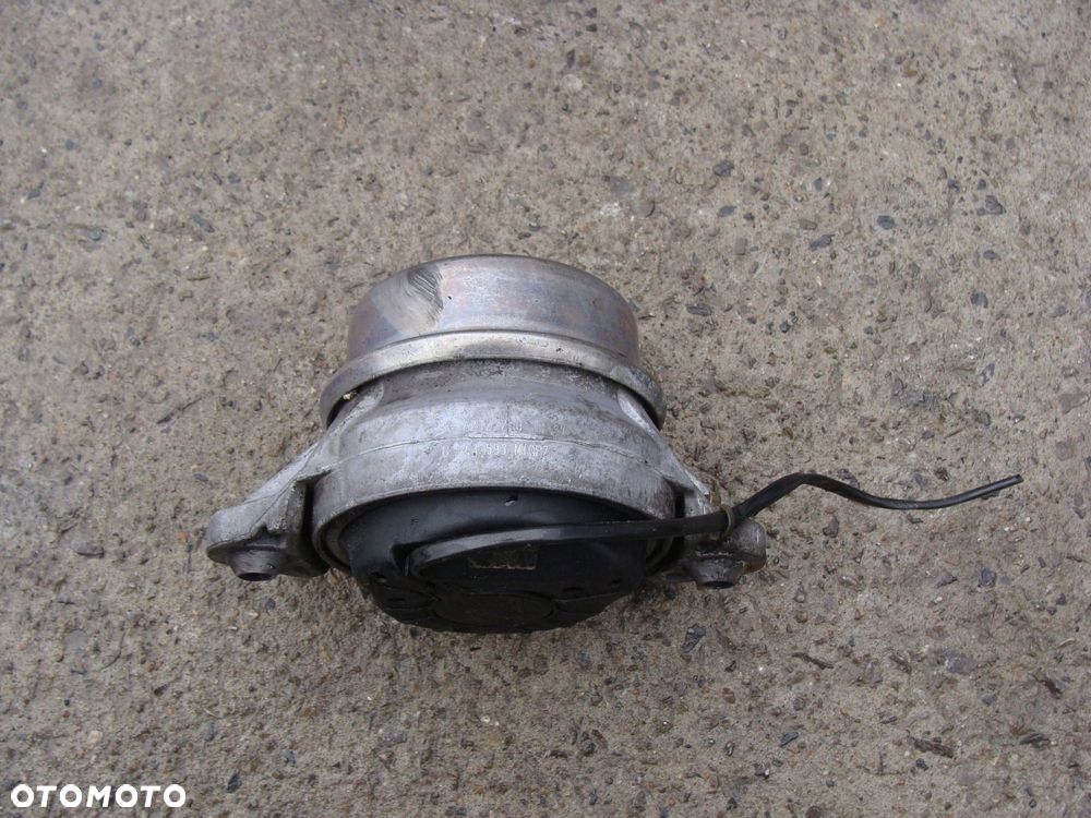 poduszka silnika mercedes e-klasa w212 a2122403017 - 2