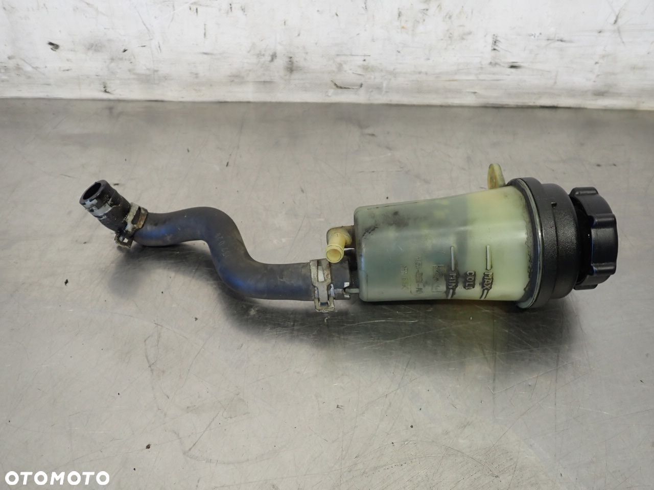 ZBIORNICZEK PŁYNU WSPOMAGANIA FORD FOCUS MK2 4M51-3531-AD - 1