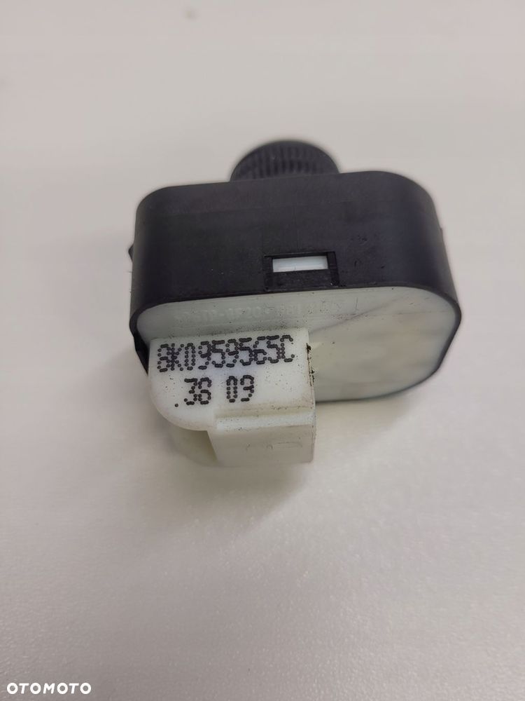PANEL REGULACJI LUSTEREK AUDI A4 B8 A5 8K0959565C - 5