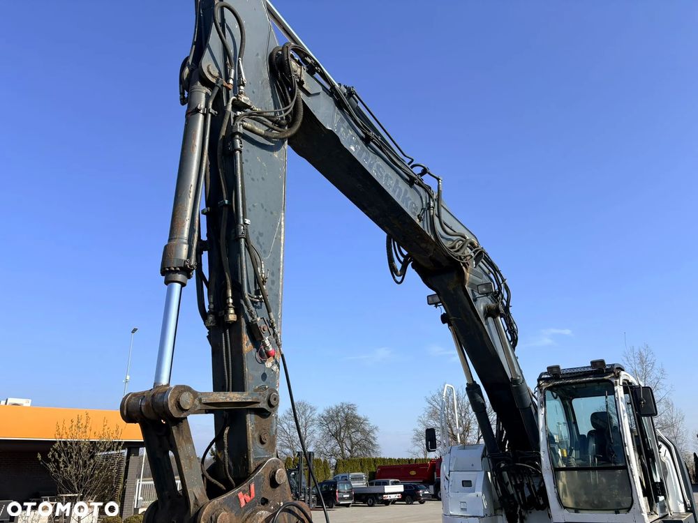 Kobelco NEW HOLLAND KOBELCO E235SR-1ES - 19