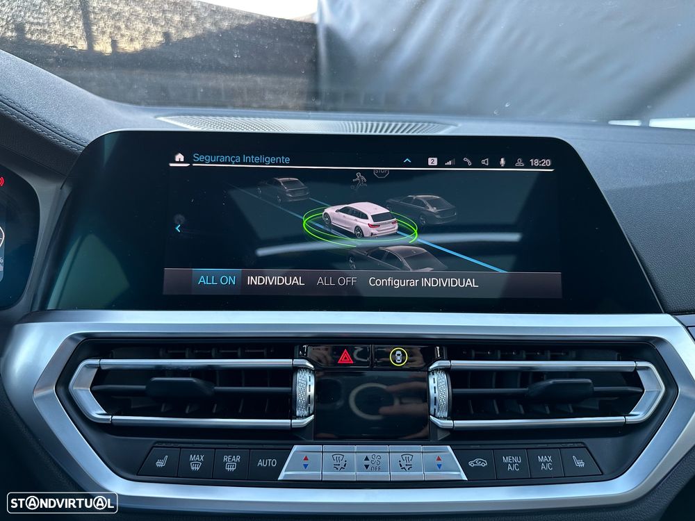 BMW 330 e Aut. Sport Line - 24