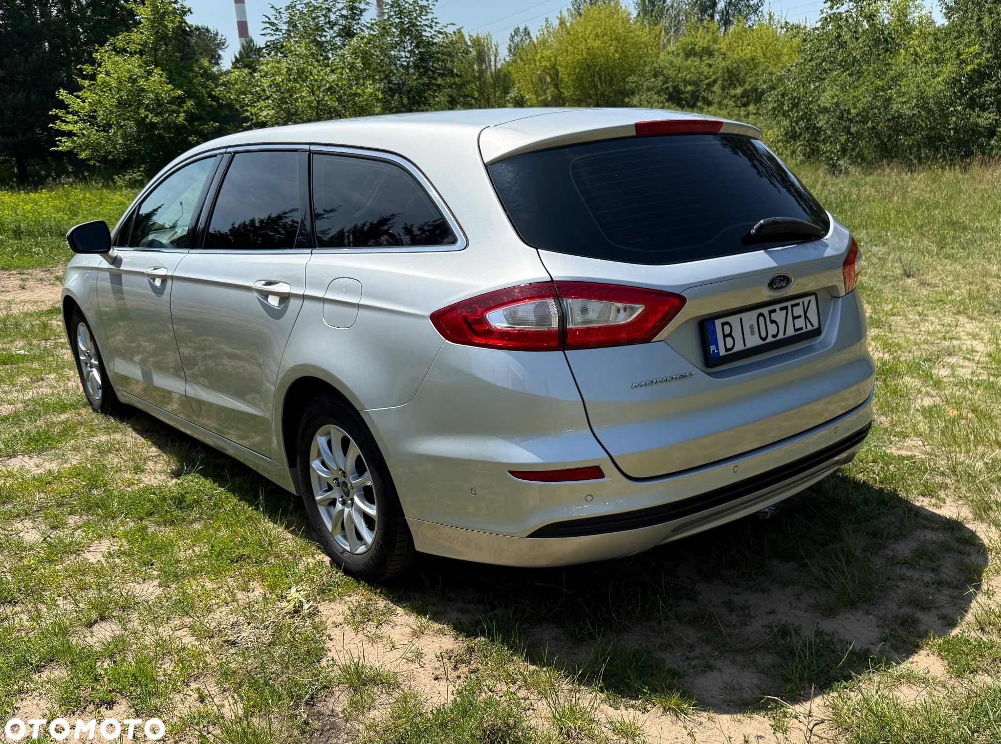 Ford Mondeo Turnier 2.0 TDCi Start-Stopp PowerShift-Aut Business Edition - 4