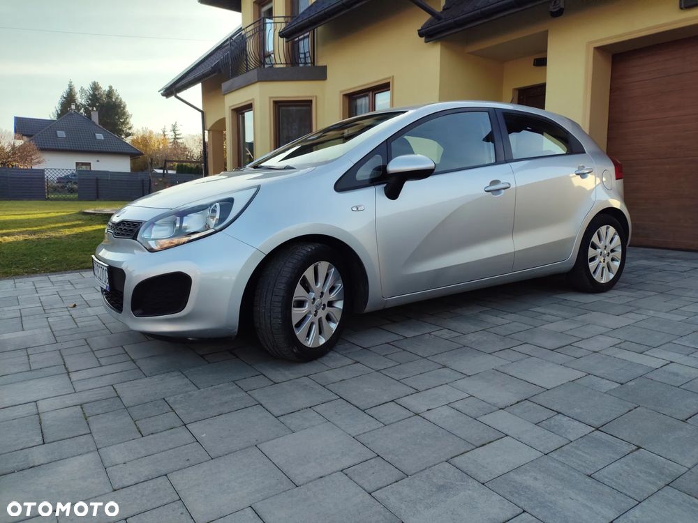 Kia Rio 1.4 L - 1