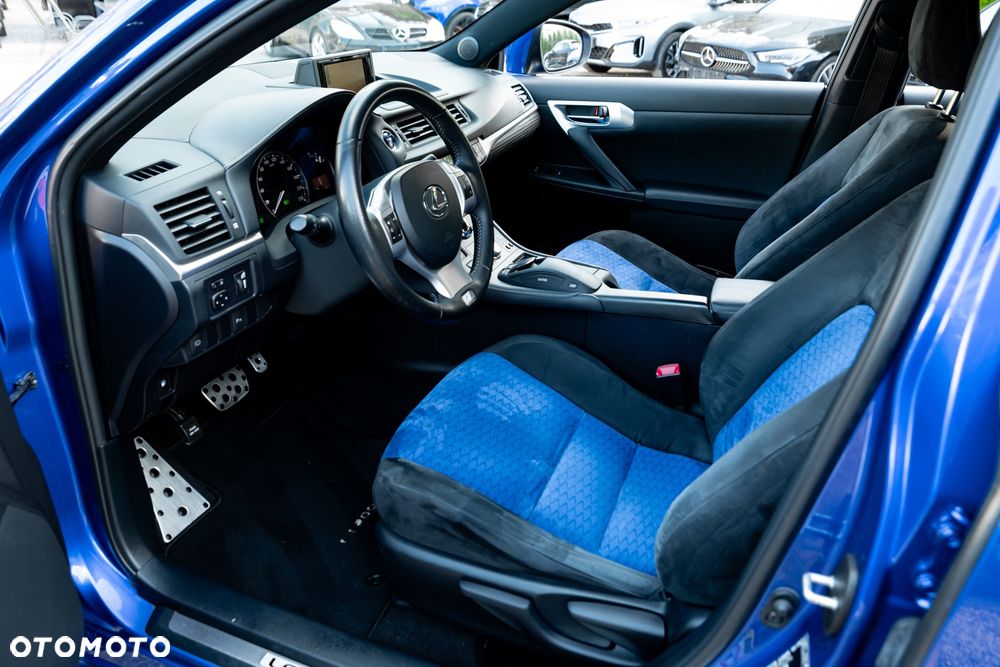 Lexus CT 200h F Sport - 17