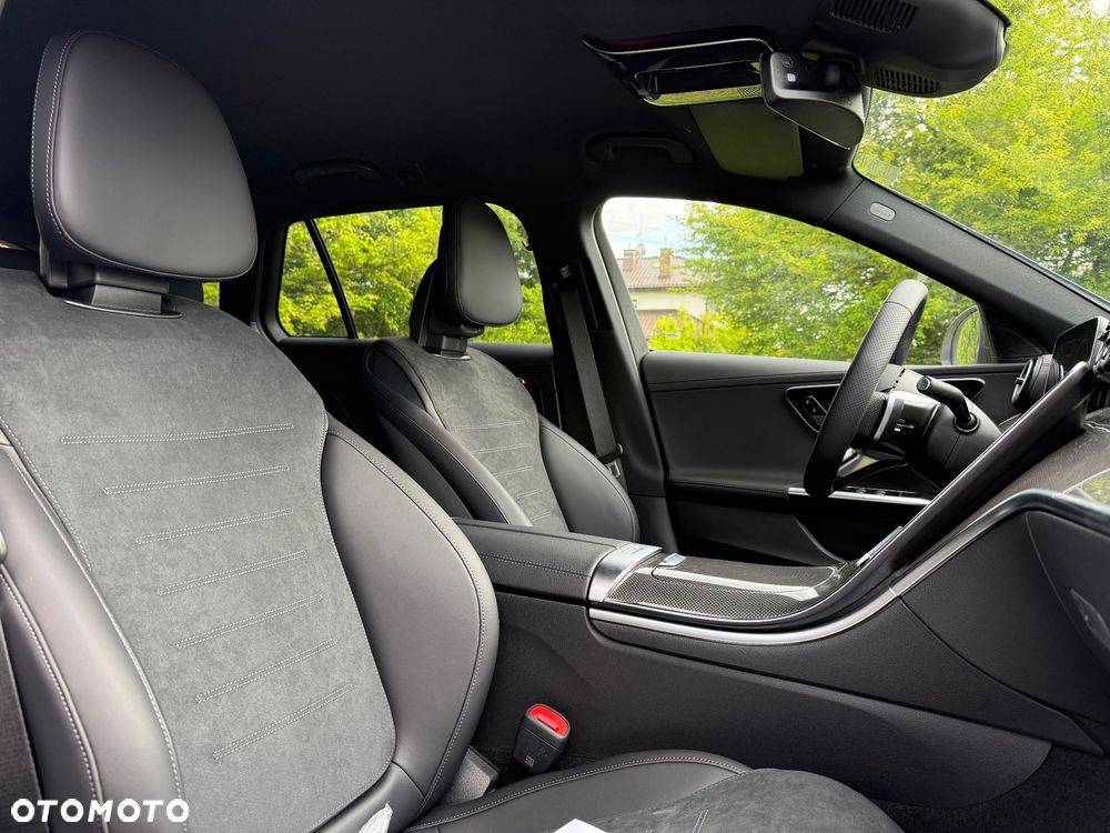 Mercedes-Benz Klasa C 300 de PHEV 4-Matic AMG - 14