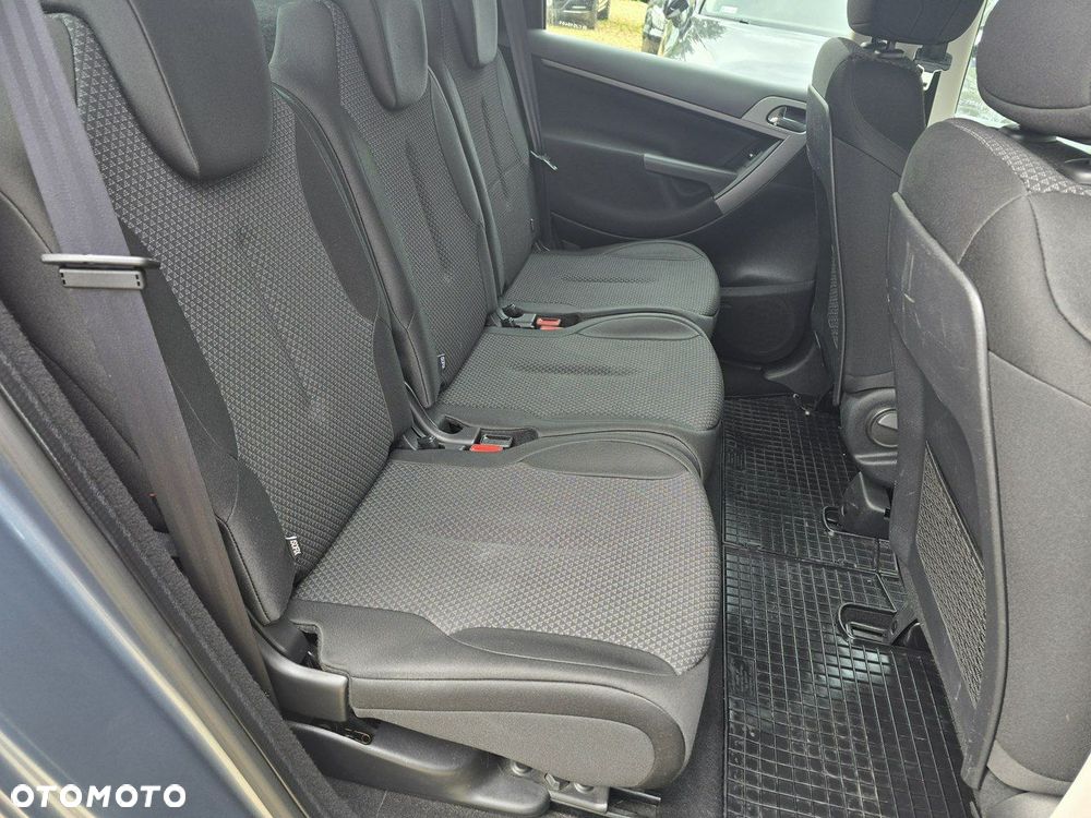 Citroën C4 Picasso 1.6 HDi Attraction - 11