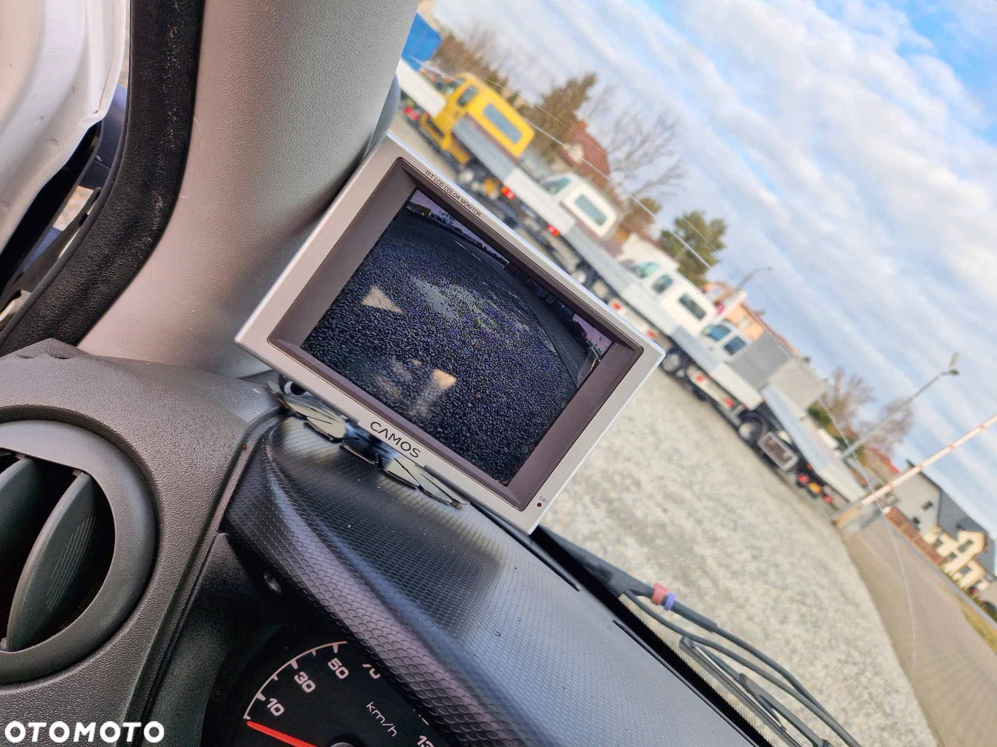 Iveco 35C17 3,0 HPI 170 KONNA DOKA 7 OSOBOWA BRYGADÓWKA 96T/KM PRZEBIEGU GWARANCJA HDS HMF 1670KG UDŻWIGU 3,3M SKRZYNIA BLIŻNIAKI DO 3,5T - 14