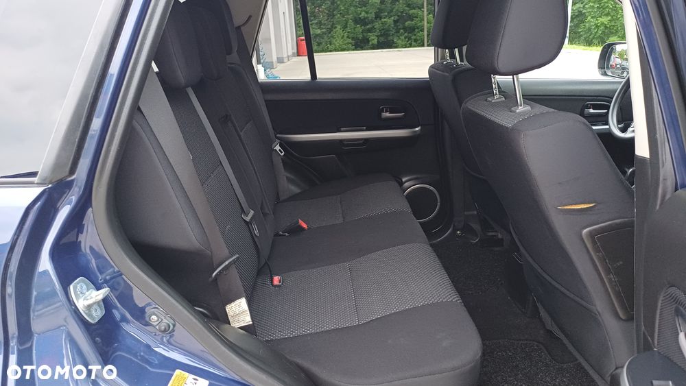 Suzuki Grand Vitara 2.0 Comfort - 13