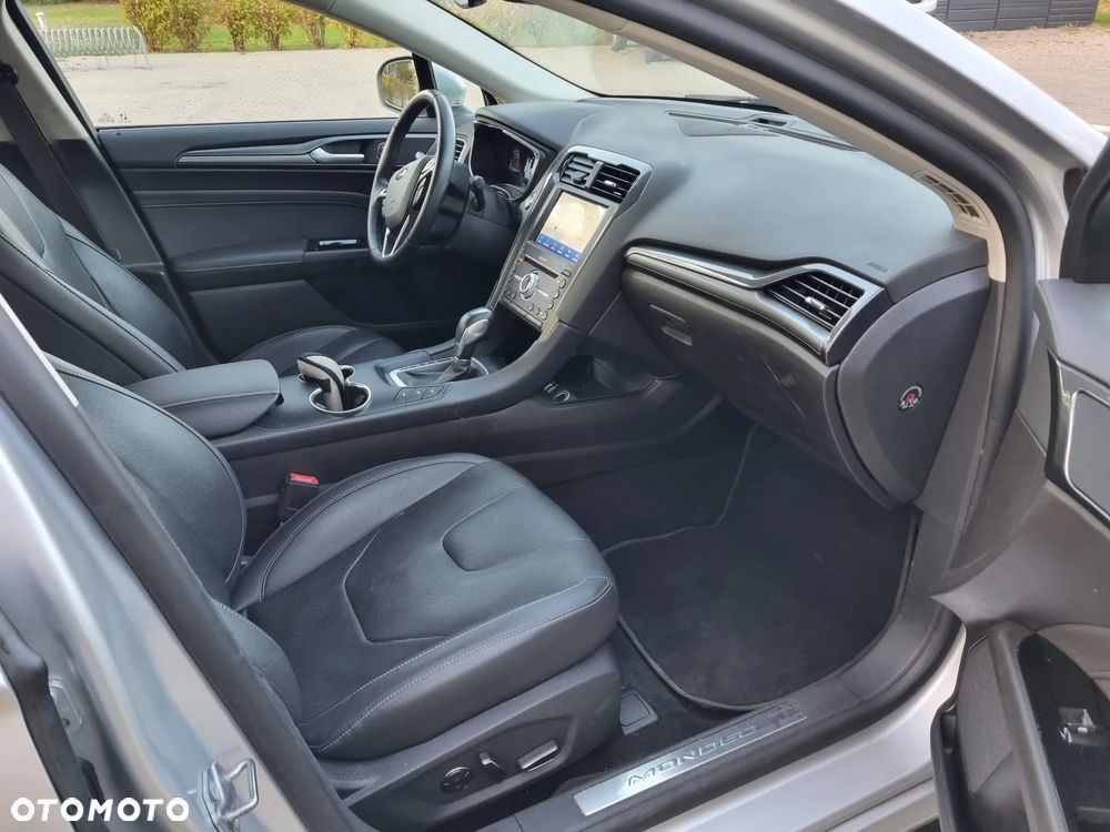 Ford Mondeo 2021