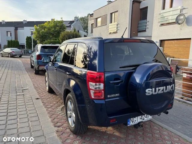 Suzuki Grand Vitara 2.4 Premium EU5 - 4