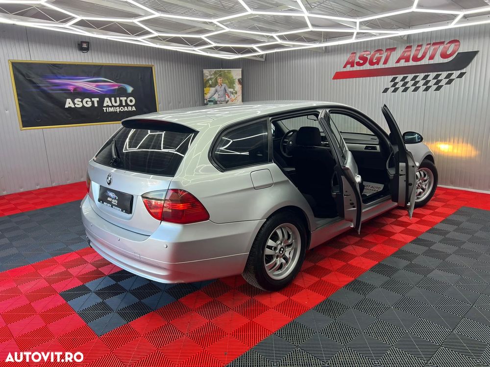 BMW Seria 3 318d - 18