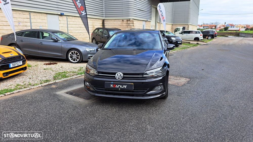 VW Polo 1.0 Confortline - 2