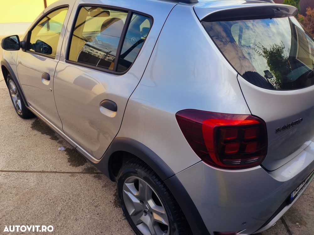 Dacia Sandero Stepway 0.9 TCe - 8