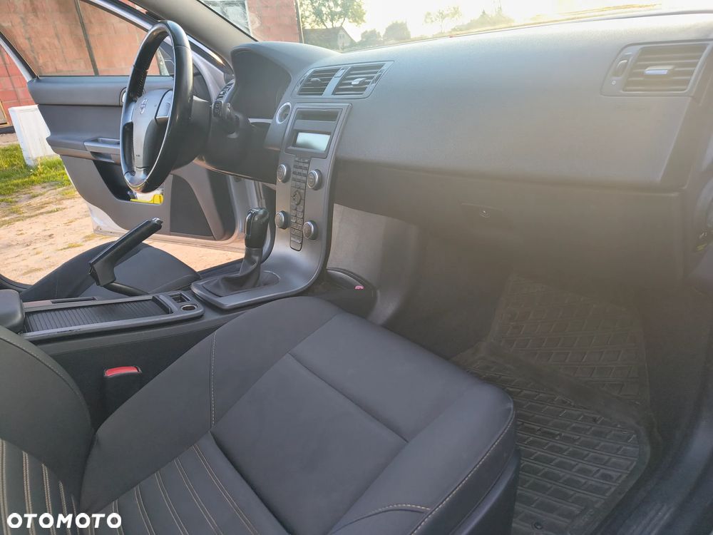 Volvo V50 D2 - 6