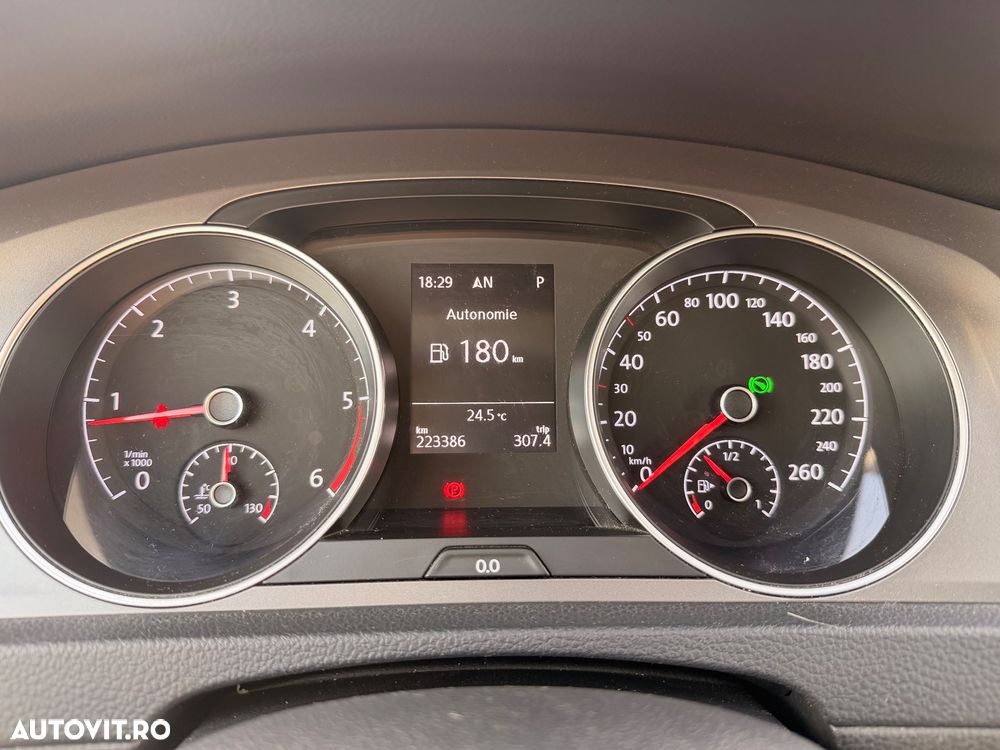 Volkswagen Golf 1.6 TDI DPF BMT DSG Trendline - 22