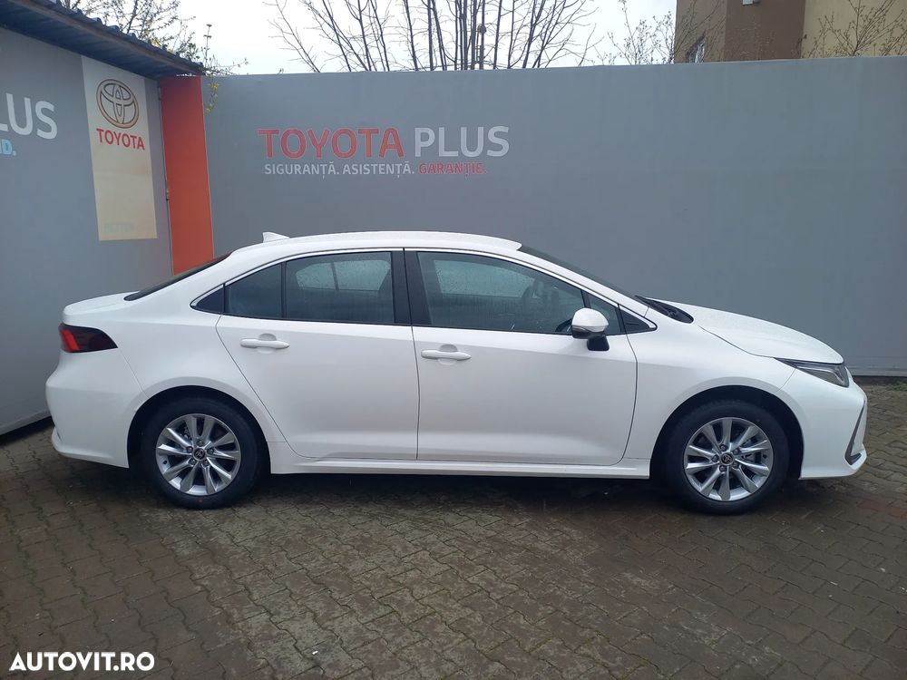 Toyota Corolla Sedan 1.8 HSD Eco - 5