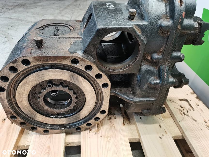New Holland LM 445 {Środek mostu 11X31 Spicer przód} - 14