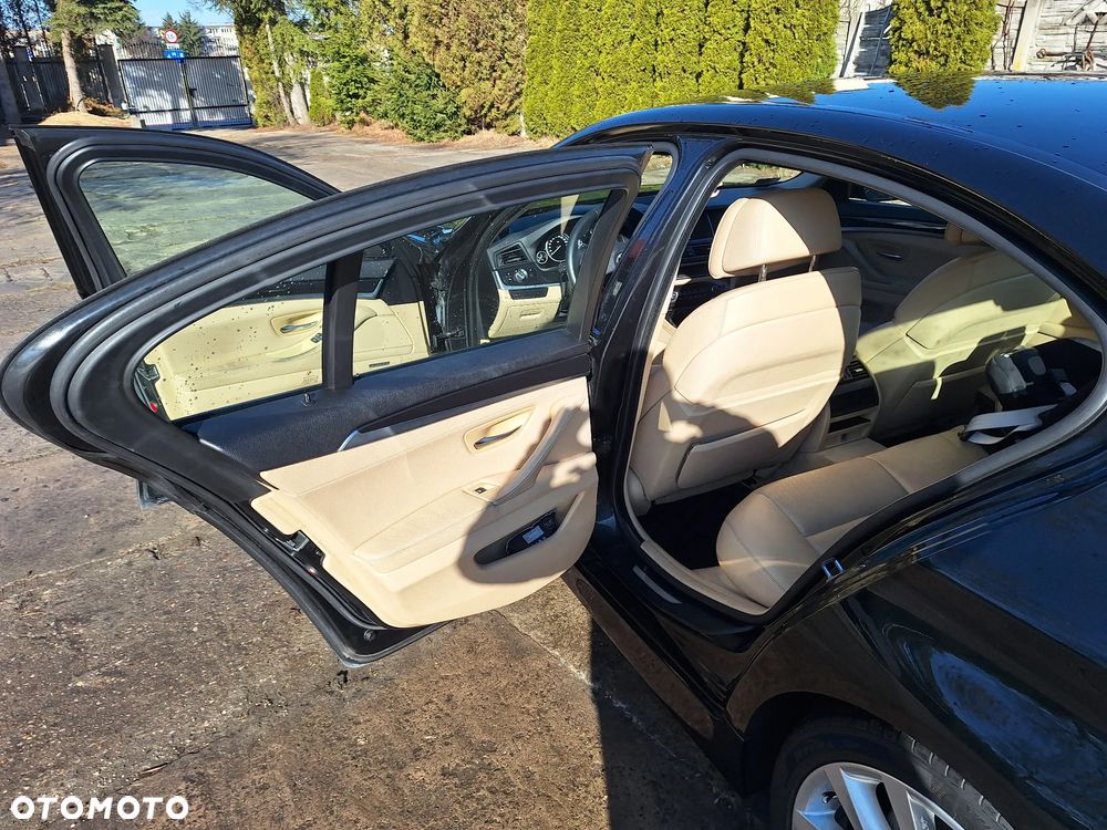 BMW Seria 5 - 16
