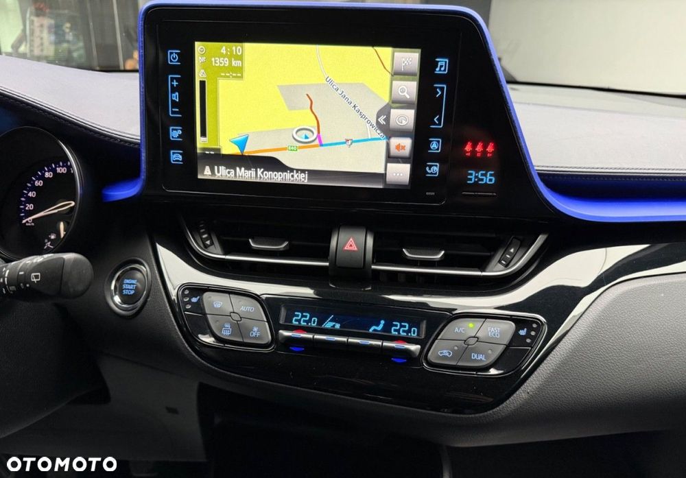 Toyota C-HR - 21