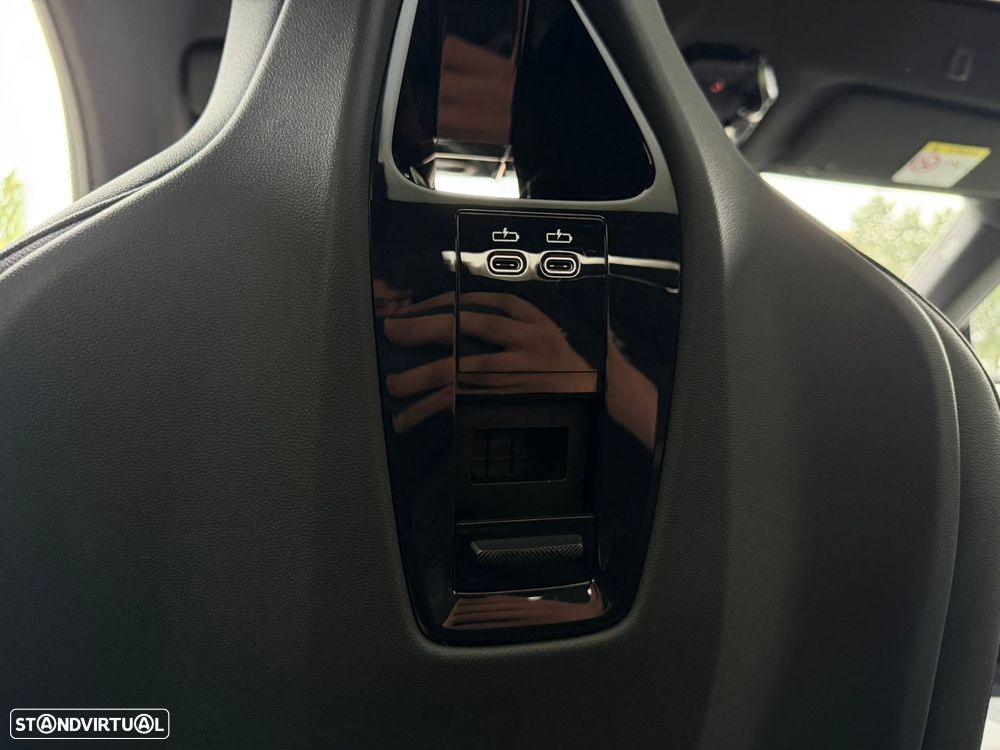 BMW iX xDrive 40 Pack Desportivo - 29