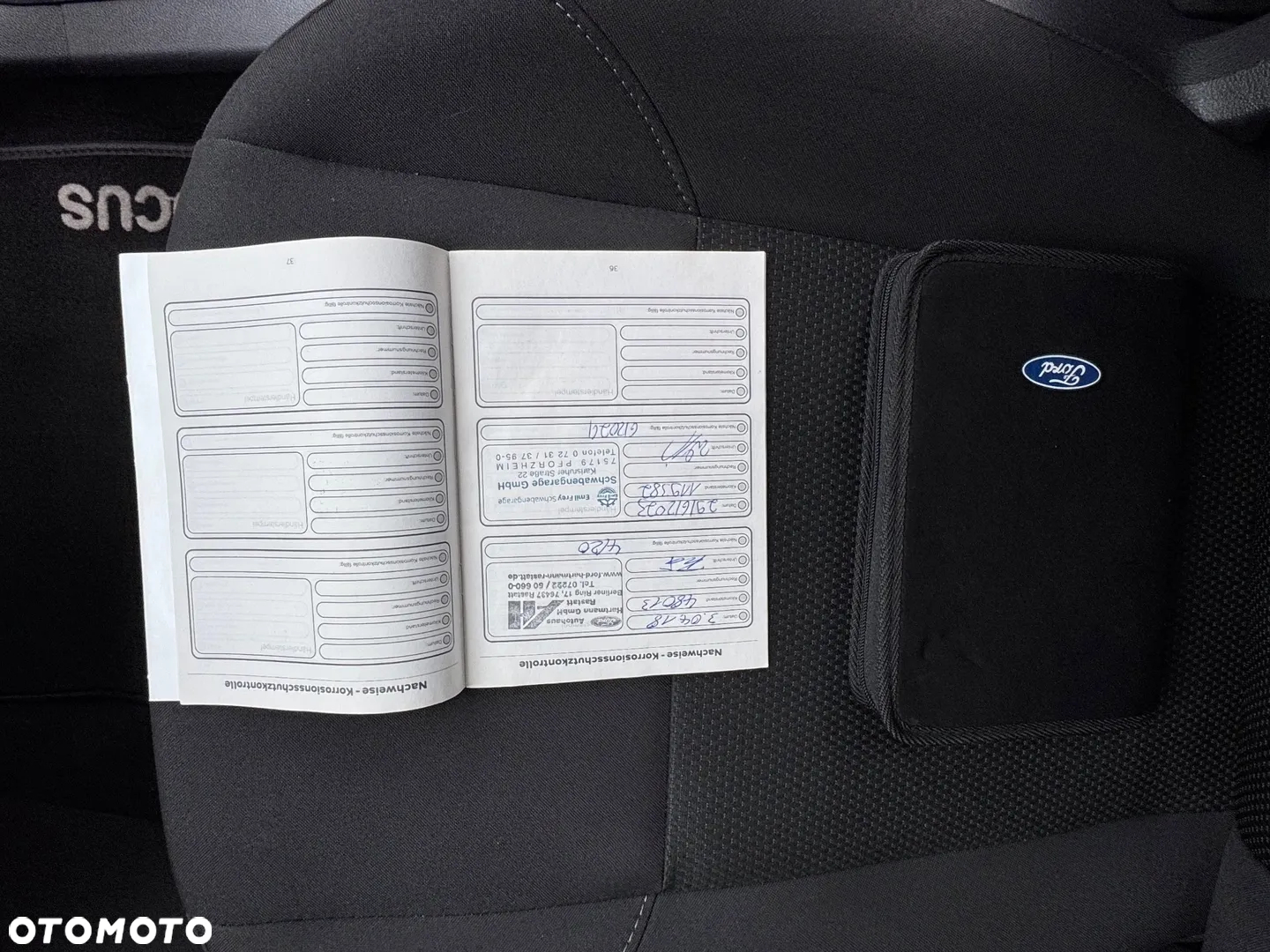 Ford Focus - 28