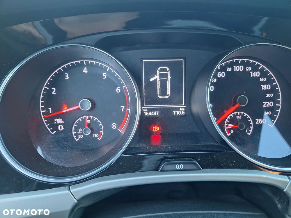 Volkswagen Touran 1.2 TSI (BlueMotion Technology) SOUND - 16