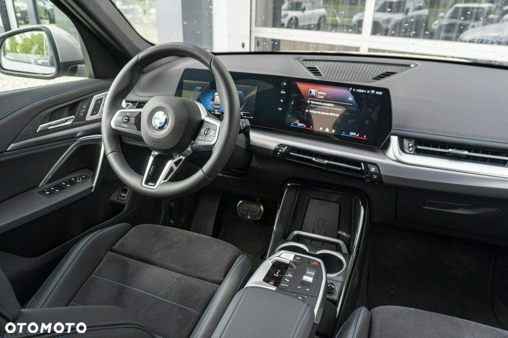BMW X1 - 16