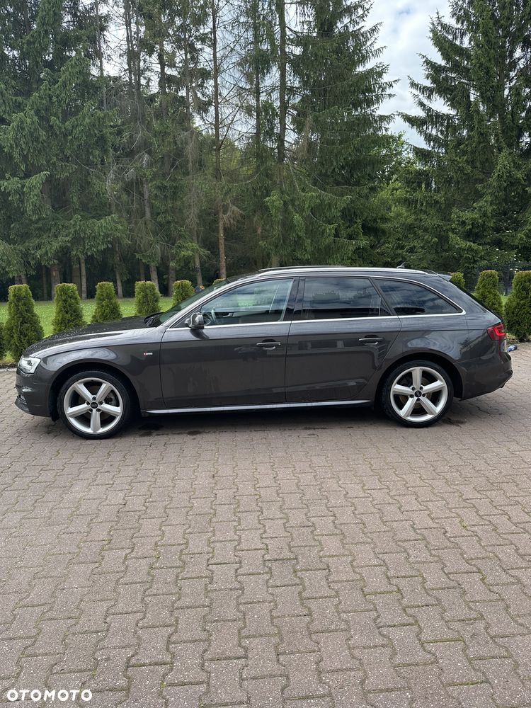 Audi A4 Avant - 4