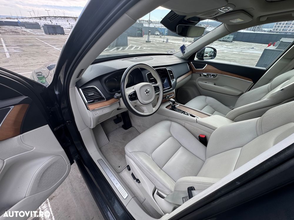 Volvo XC 90 D5 AWD Geartronic Inscription - 8