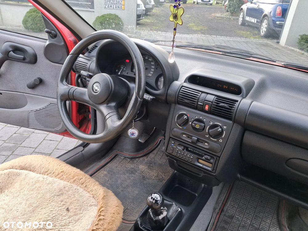 Opel Corsa 1.0 City 12v - 6