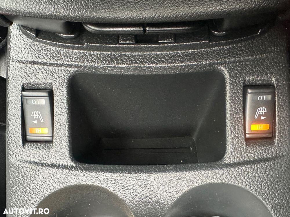 Nissan Qashqai 1.6 DIG-T TEKNA - 20