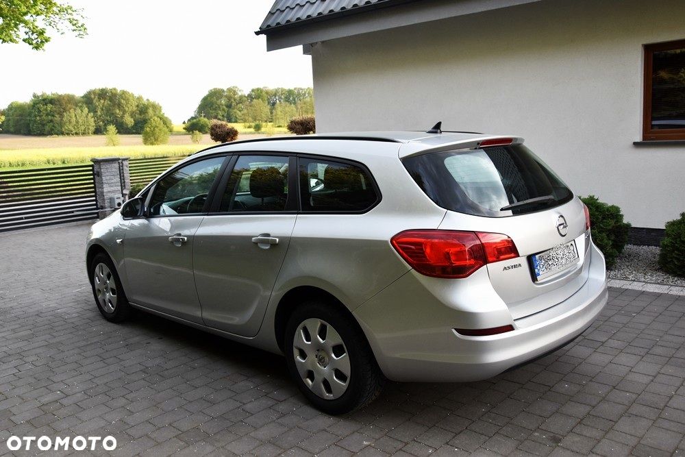 Opel Astra 1.7 CDTI - 4