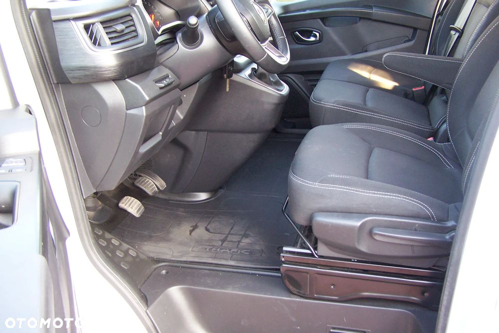 Renault Trafic - 11