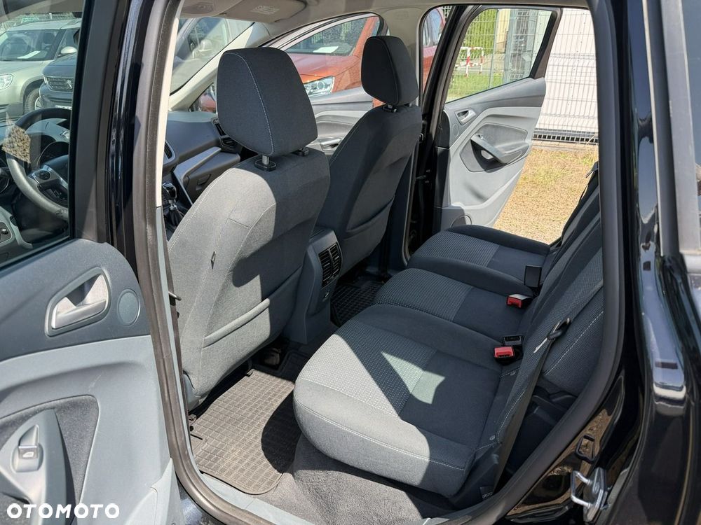 Ford C-MAX - 14
