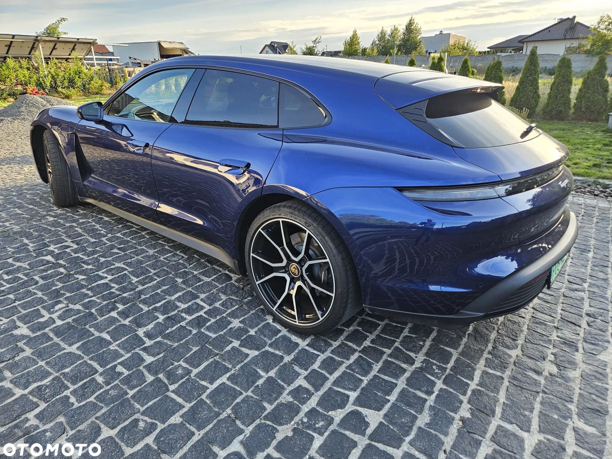 Porsche Taycan 89kWh Sport Turismo - 1