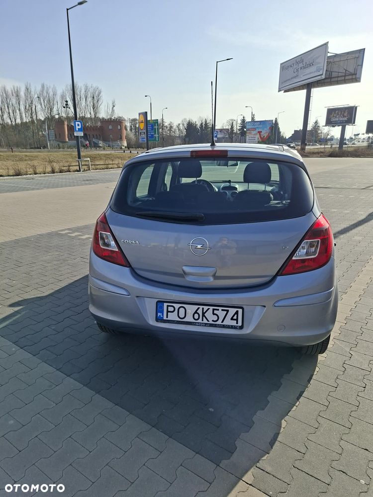 Opel Corsa - 12