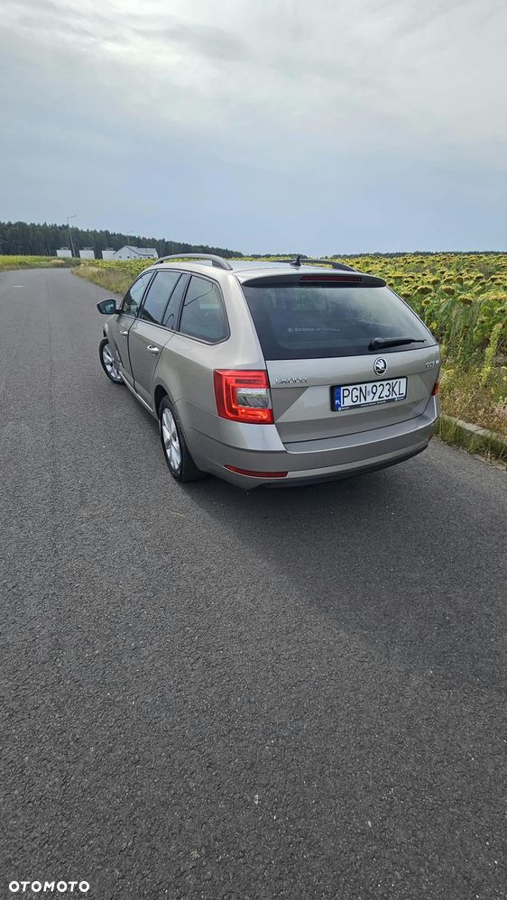 Skoda Octavia - 3