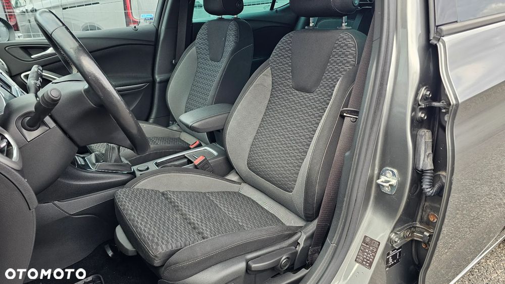 Opel Astra V 1.2 T GS Line S&S - 8