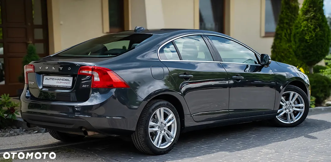 Volvo S60 2.0T Powershift Summum - 16
