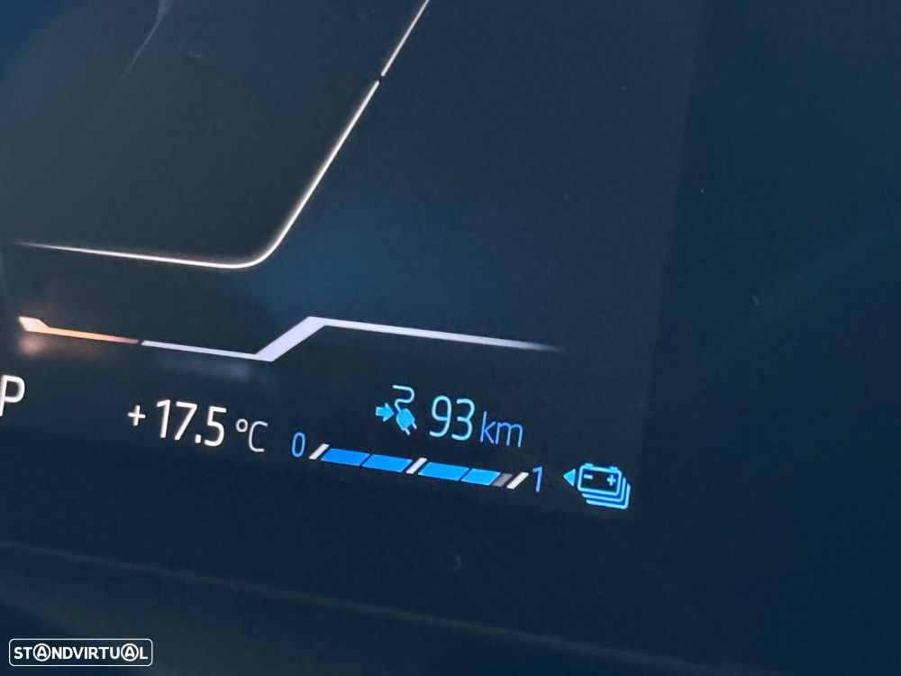 BMW 530 e Pack Desportivo M - 40