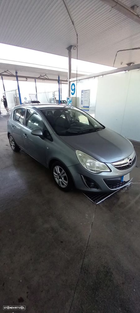 Opel Corsa 1.3 CDTI Enjoy EcoFLEX - 2