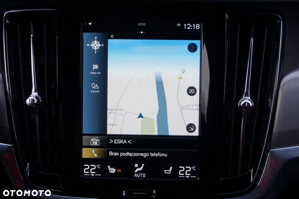 Volvo V90 D3 Geartronic Momentum Pro - 30