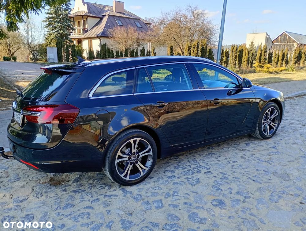 Opel Insignia 2.0 CDTI Cosmo S&S - 17
