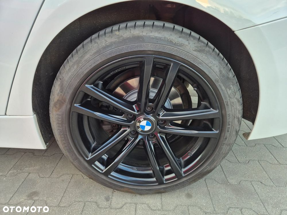 BMW Seria 3 - 12