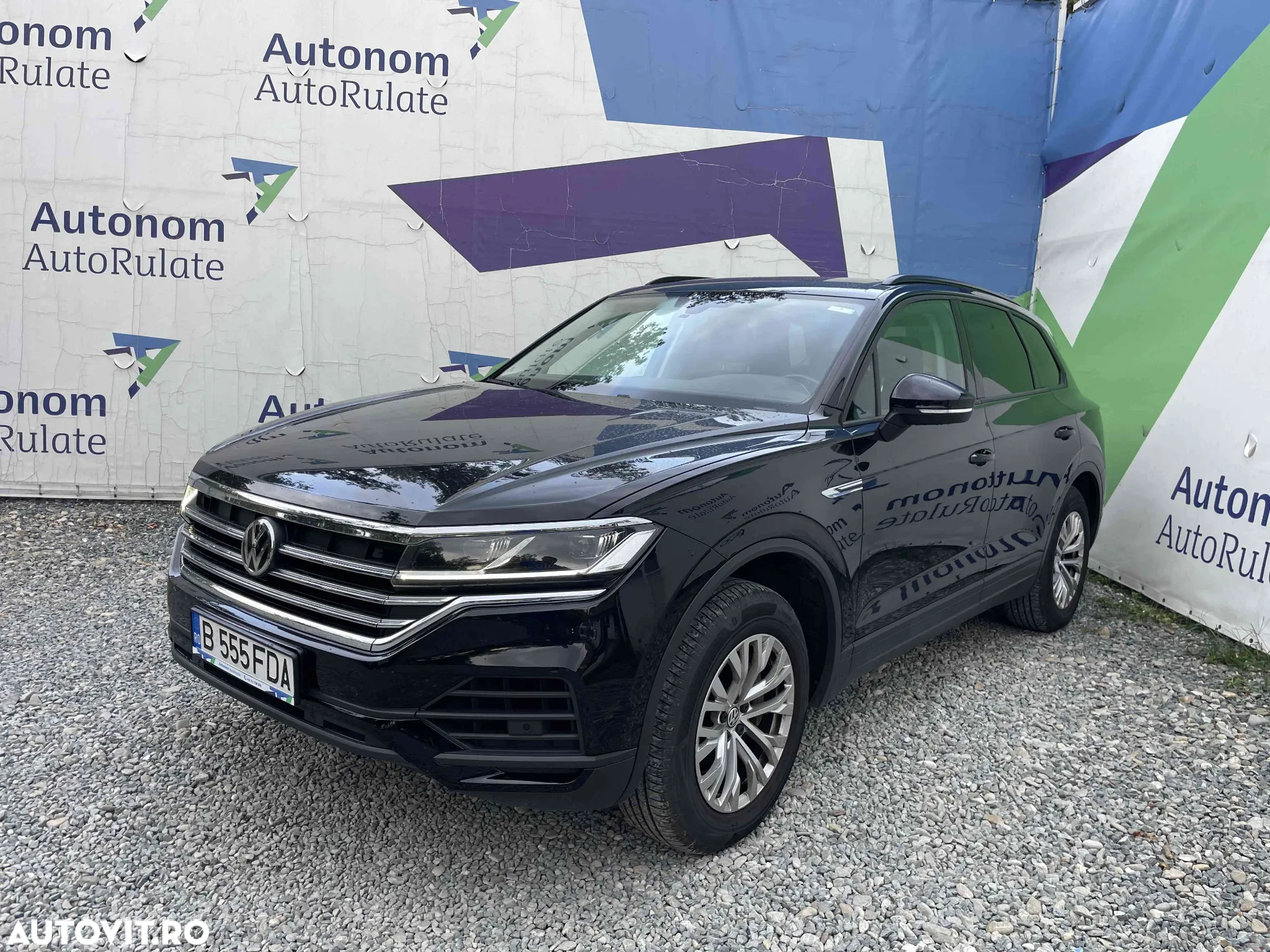 Volkswagen Touareg - 3