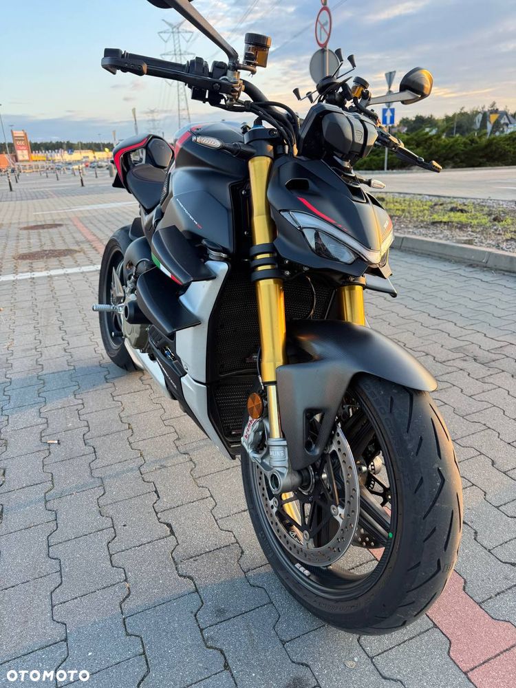 Ducati Streetfighter V4 - 2