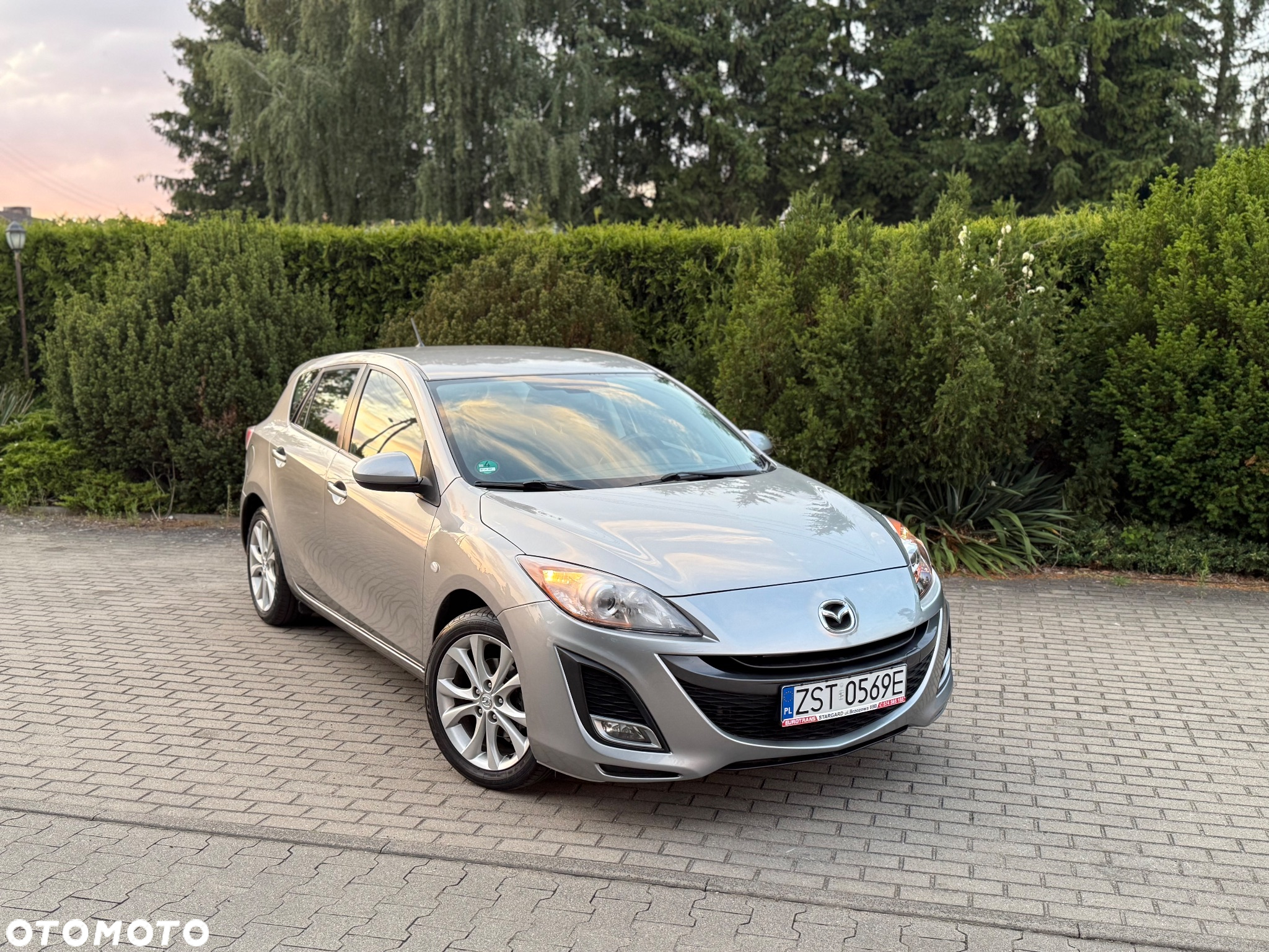 Mazda 3 1.6 Exclusive - 2