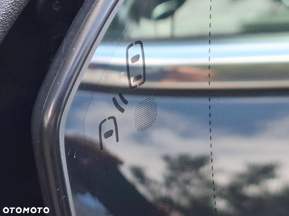 Ford Mondeo - 21